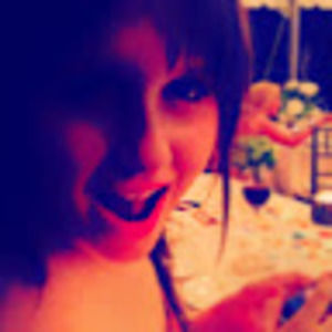 Meet your Posher, Amanda scot